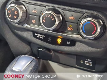 2020 Nissan Juke - photo 14