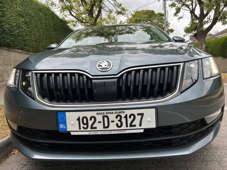 2019 Skoda Octavia - photo 2