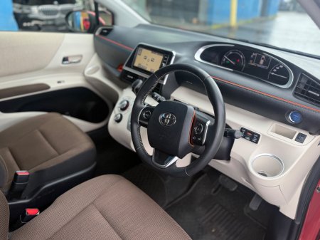 2017 Toyota Sienta - photo 15