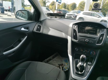 2016 Ford Focus - photo 9