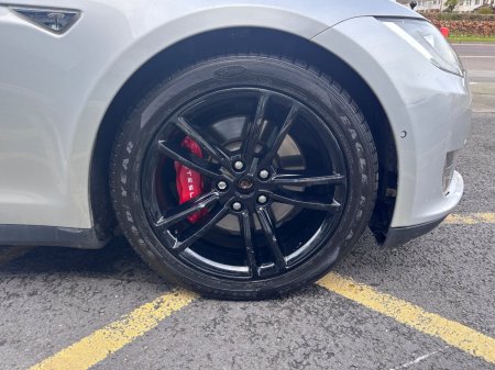 2016 Tesla Model S - photo 11