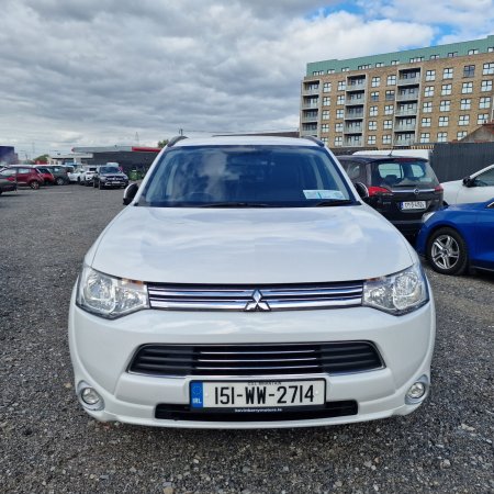 2015 Mitsubishi Outlander - photo 4