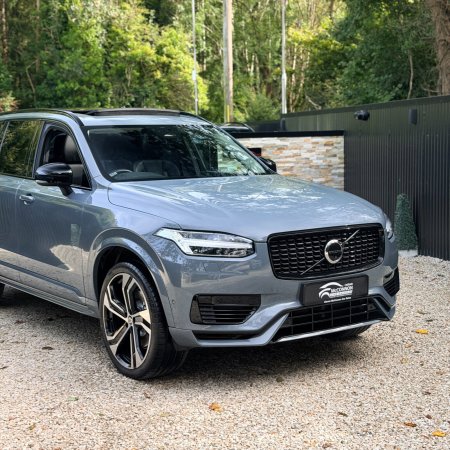 2022 Volvo XC90 - photo 2
