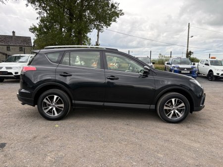 2016 Toyota RAV4 - photo 4