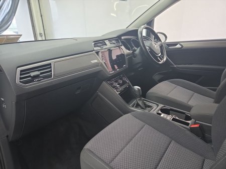 2020 Volkswagen Touran - photo 4