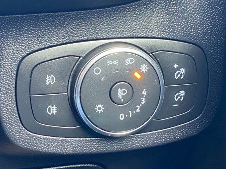 2023 Ford Fiesta - photo 13