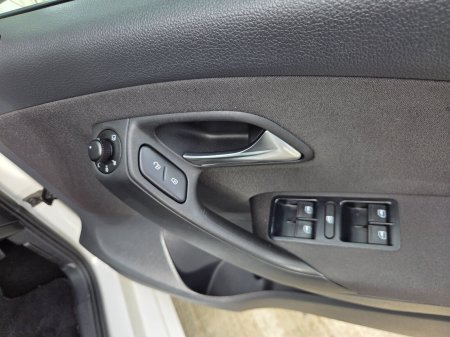 2012 Volkswagen Polo - photo 9
