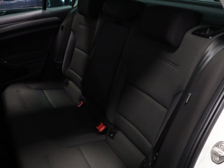 2018 Volkswagen Golf - photo 33