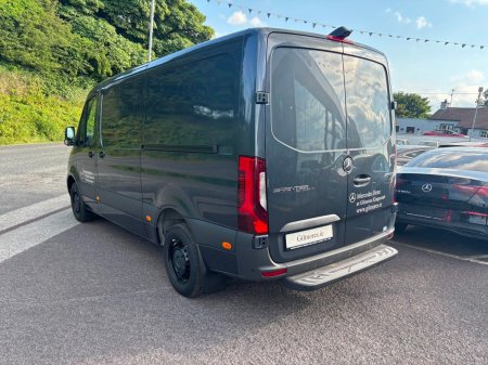 2026 Mercedes-Benz Sprinter - photo 2