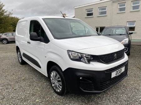 2021 Peugeot Partner - photo 25