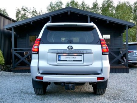 2023 Toyota Land Cruiser - photo 5