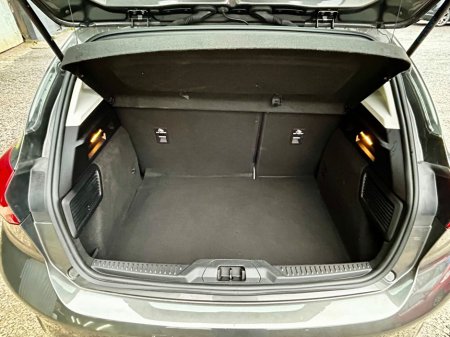 2018 Ford Focus - photo 21