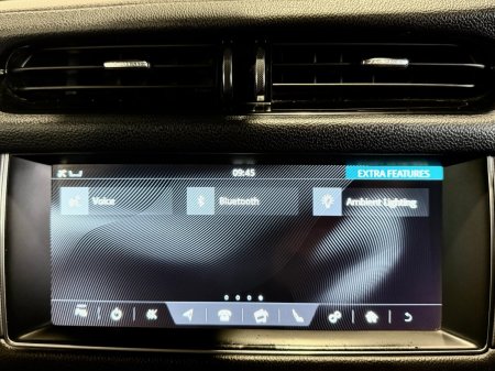 2017 Jaguar XF - photo 16