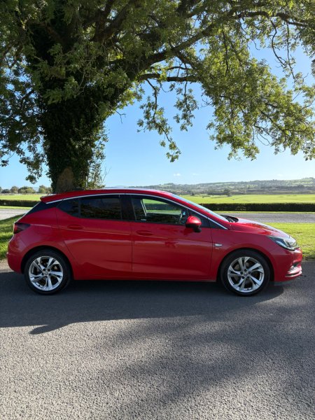 2016 Vauxhall Astra - photo 3