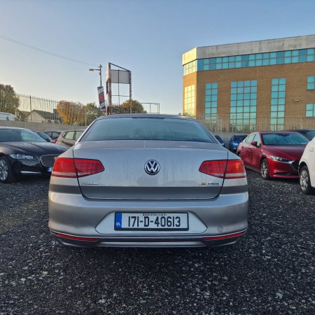 2017 Volkswagen Passat - photo 4