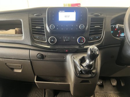 2022 Ford Transit - photo 5
