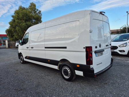 2025 Renault Master - photo 4