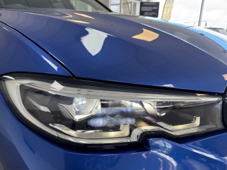2021 BMW 3-Series - photo 21