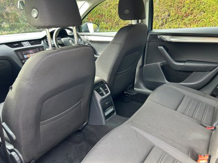 2017 Skoda Octavia - photo 23