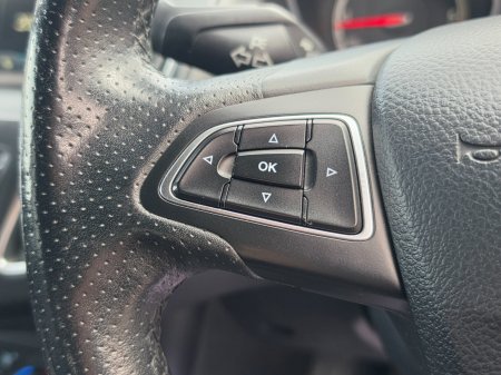 2016 Ford Focus - photo 20
