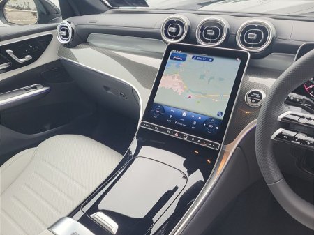 2027 Mercedes-Benz GLC - photo 14