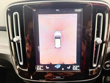 2023 Volvo XC40 - photo 32