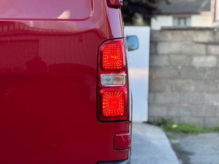 2020 Citroen Dispatch - photo 12