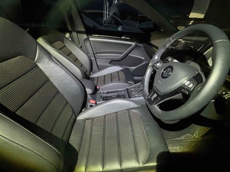 2019 Volkswagen Golf - photo 4