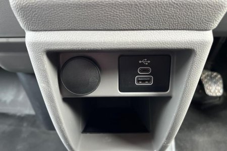 2025 Ford Transit Custom - photo 17