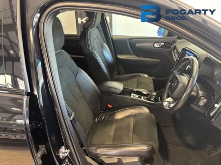 2021 Volvo XC40 - photo 8