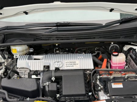 2015 Toyota Prius - photo 20
