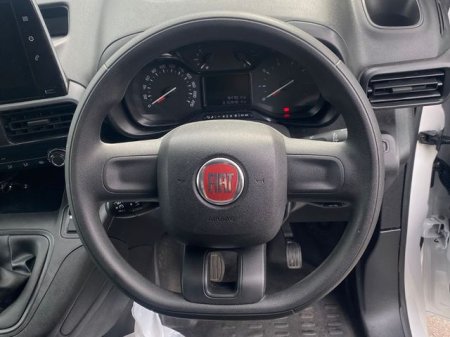 2024 Fiat Doblo - photo 14