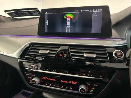 2020 BMW 5-Series - photo 5