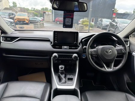 2022 Toyota RAV4 - photo 8