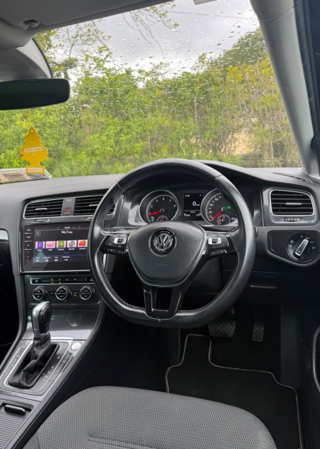 2018 Volkswagen Golf - photo 16