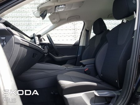 2026 Skoda Octavia - photo 3