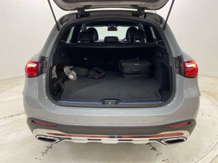 2026 Mercedes-Benz GLC - photo 19