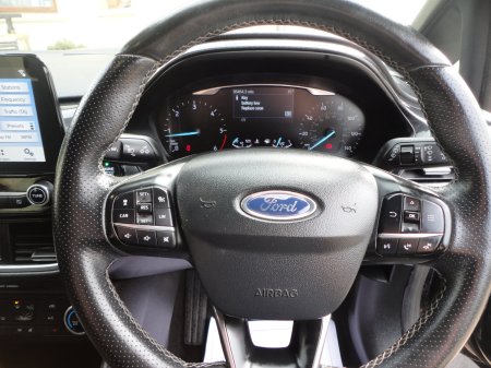 2018 Ford Fiesta - photo 9