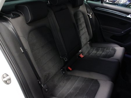 2017 Volkswagen Golf - photo 29