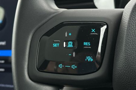 2025 Ford Capri - photo 30