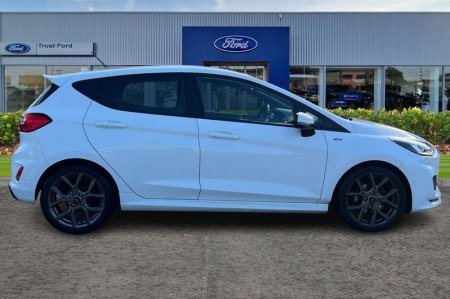 2023 Ford Fiesta - photo 3