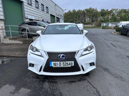 2016 Lexus IS - photo 3
