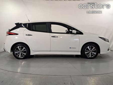 2020 Nissan Leaf - photo 2