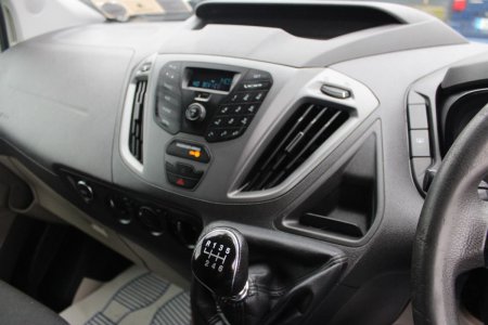 2014 Ford Transit - photo 24