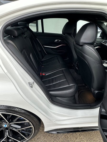 2020 BMW 3-Series - photo 24