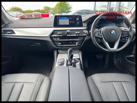 2020 BMW 5-Series - photo 7