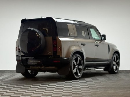 2020 Land Rover Defender - photo 7