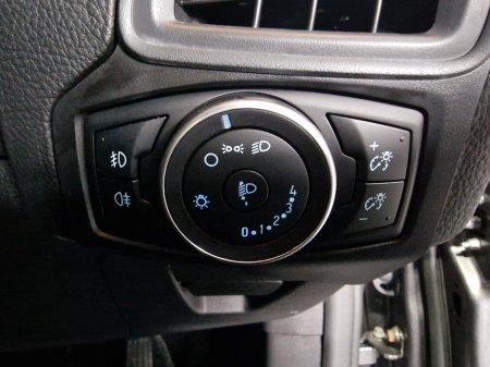 2017 Ford Focus - photo 19