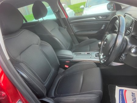 2019 Renault Megane - photo 19