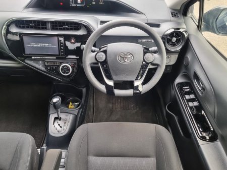 2019 Toyota Aqua - photo 20